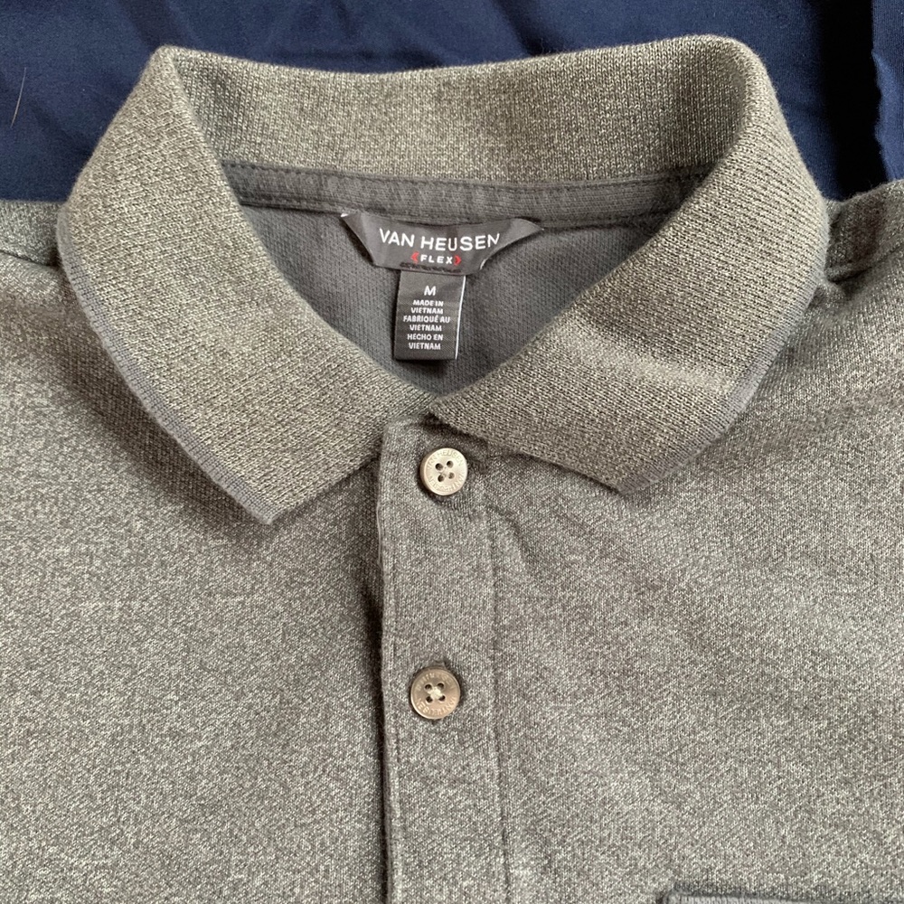 VAN HEUSEN DRESS T